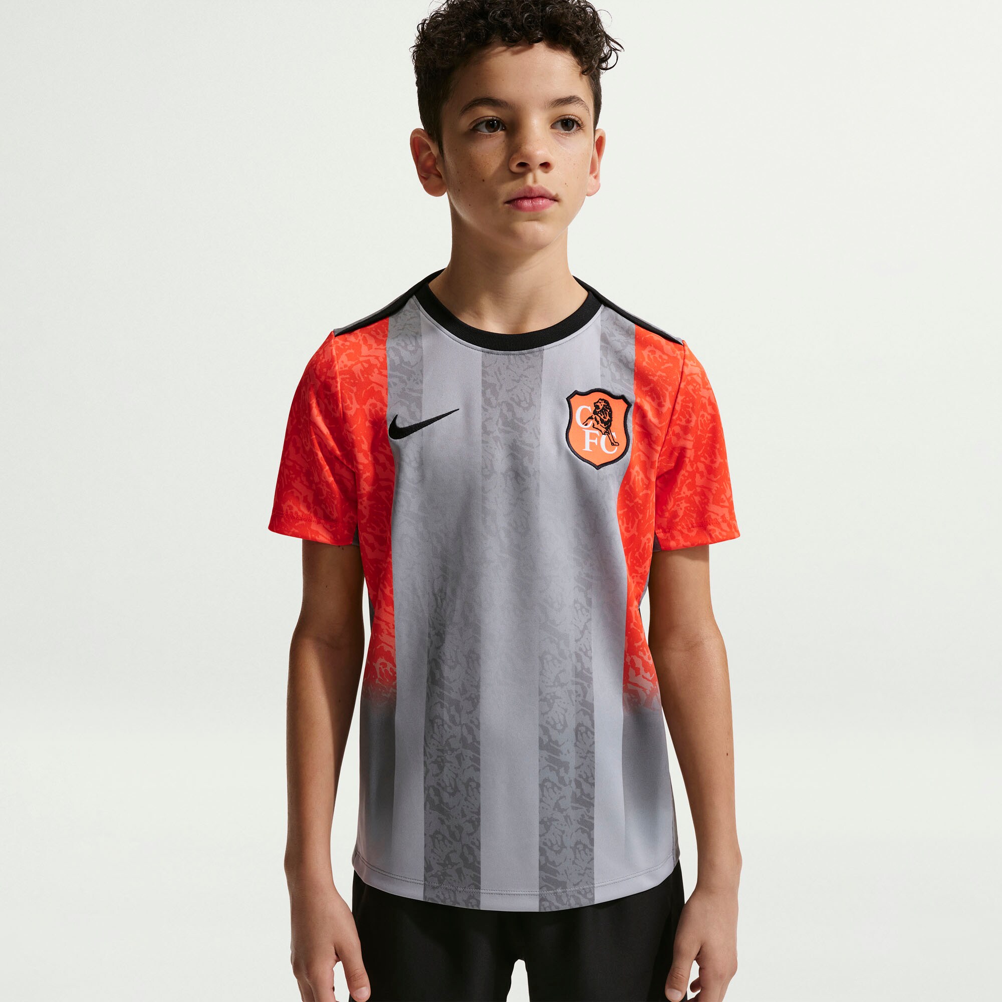 Chelsea Youth 2025/26 Academy Pro Pre-Match Jersey Top - Gray - angle 5