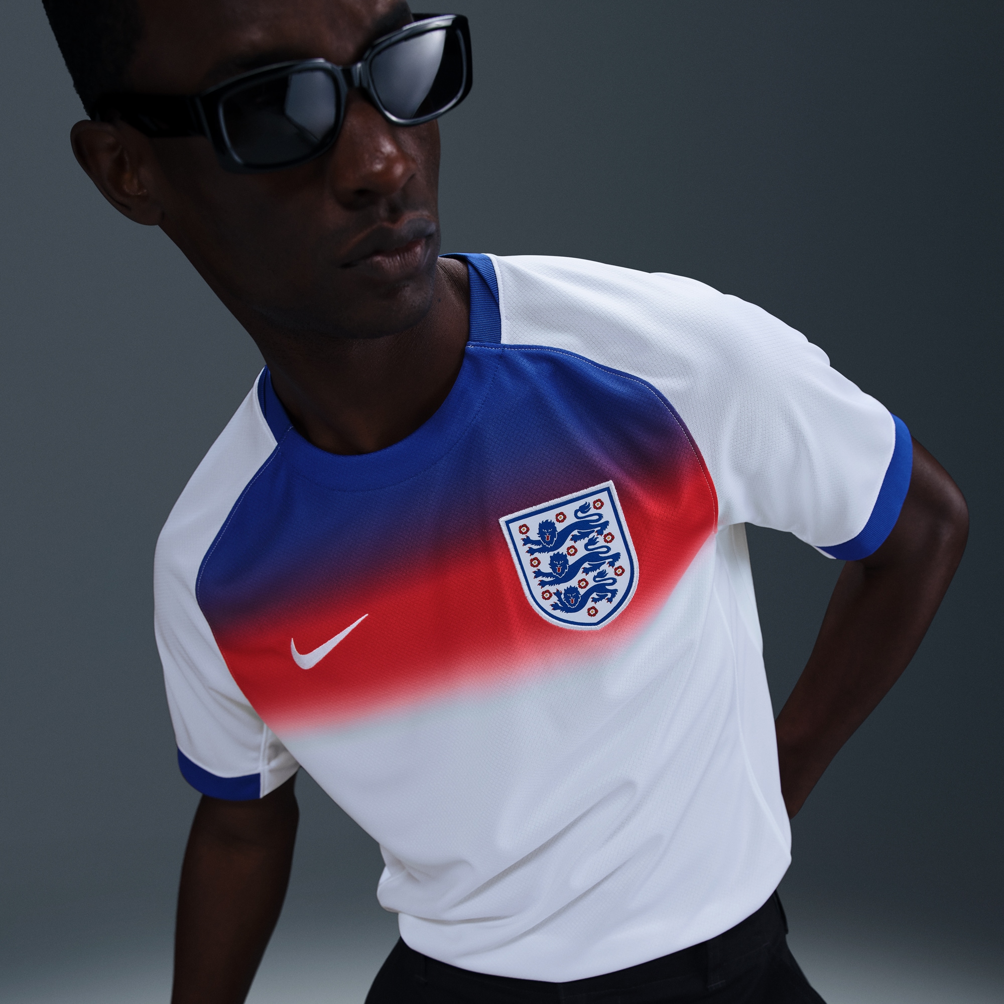 England Women's National Team 2025/26 Home Replica Jersey - Royal - angle 7