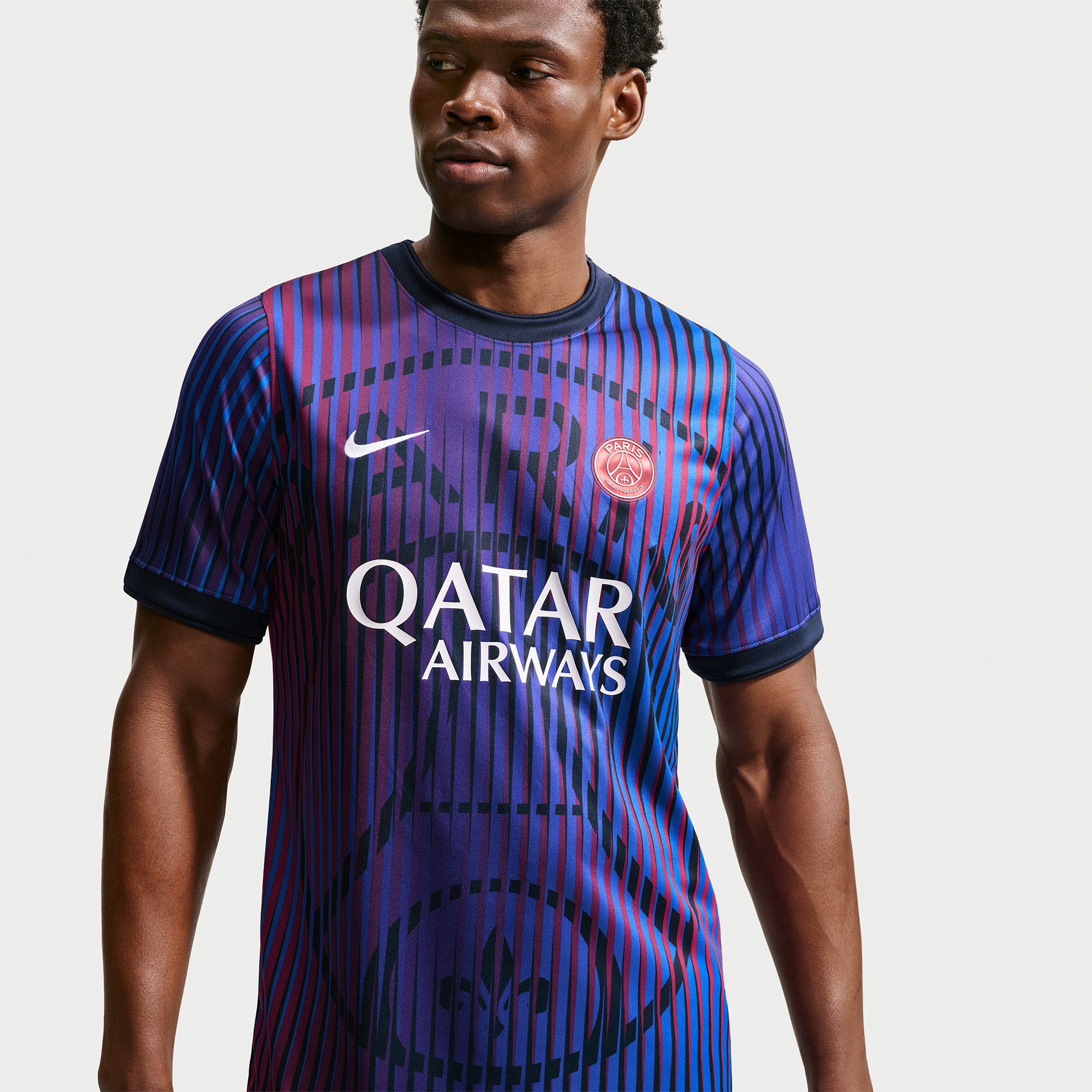 Paris Saint-Germain 2026/27 Away Dri-FIT Pre-Match Jersey Top - Navy - angle 5