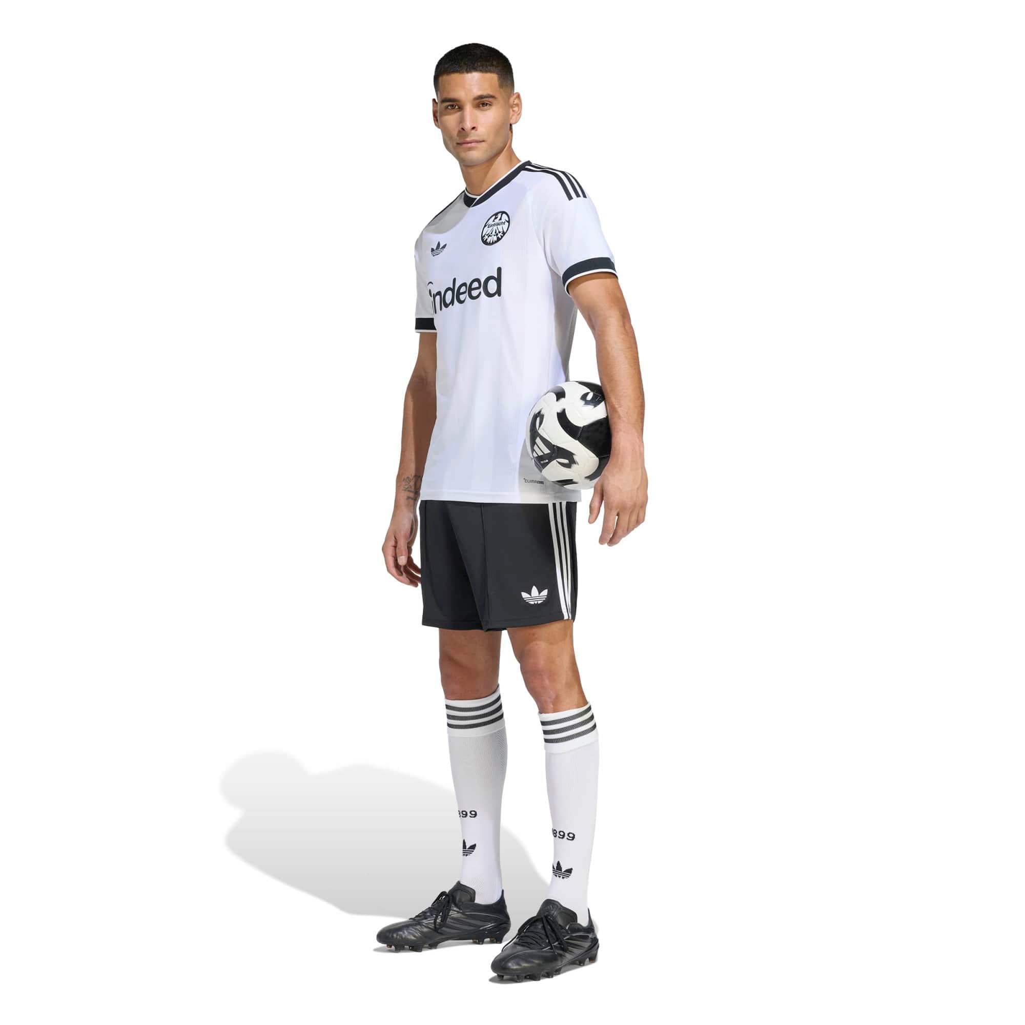 Eintracht Frankfurt 2026/27 Away Replica Jersey - White - angle 4