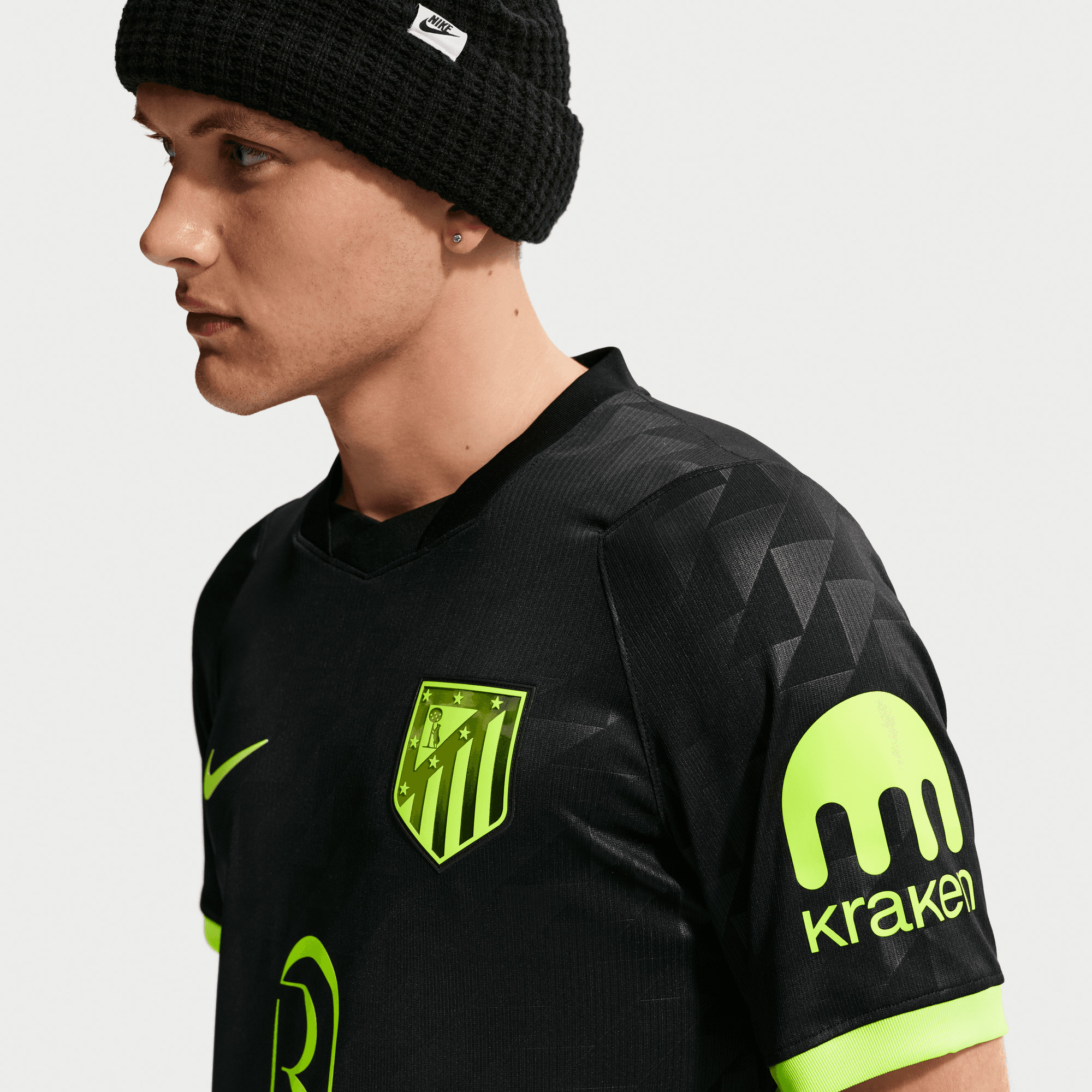 Atletico de Madrid 2026/27 Away Stadium Replica Jersey - Black - angle 7