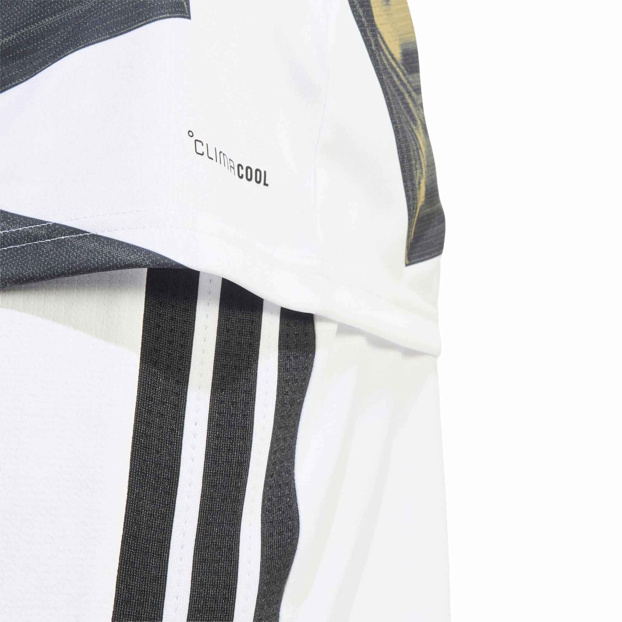 Juventus 2026/27 Home Pre-Match Training Jersey - White - angle 8