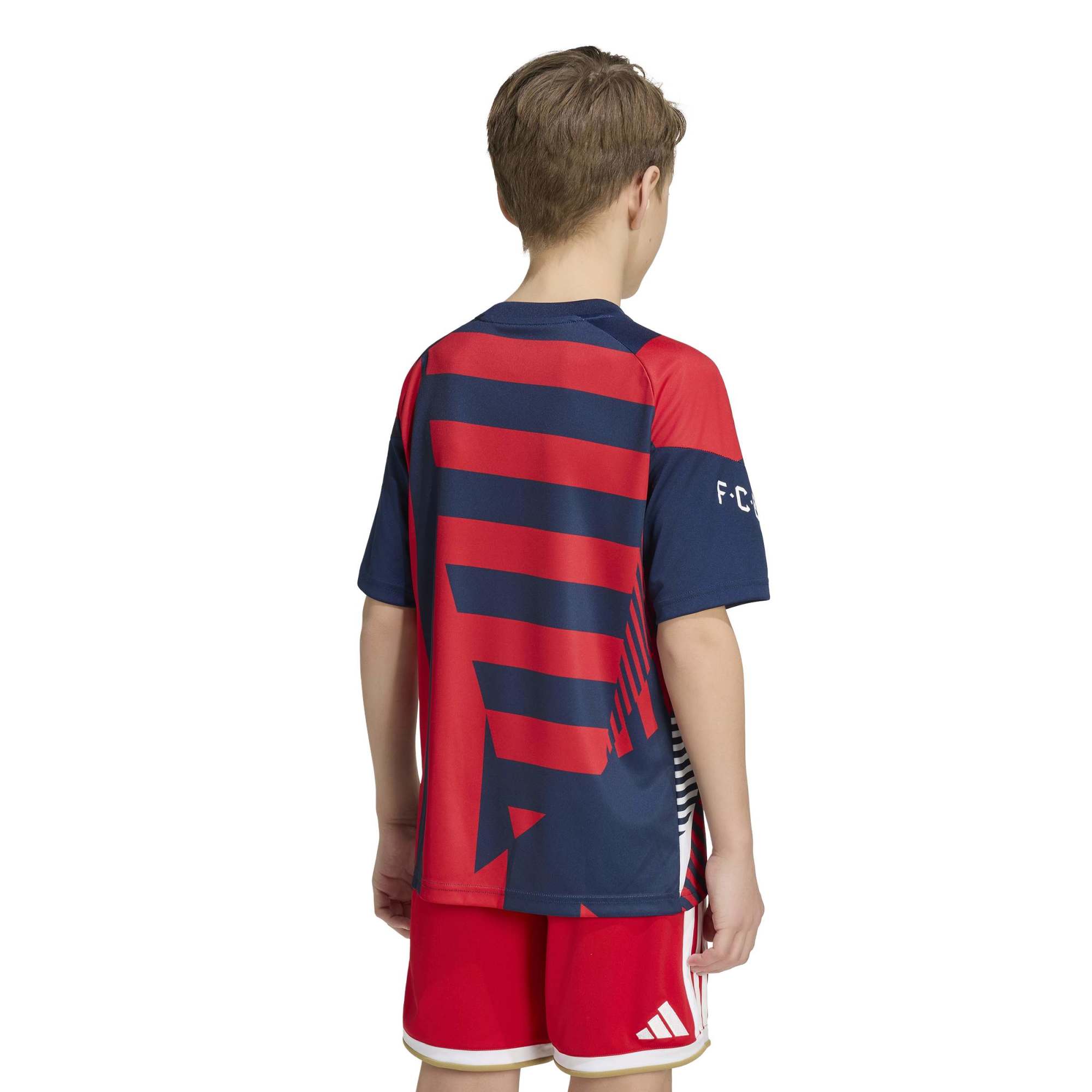 Bayern Munich Youth 2026/27 Pre-Match Home Training Jersey - Blue/Red - angle 4