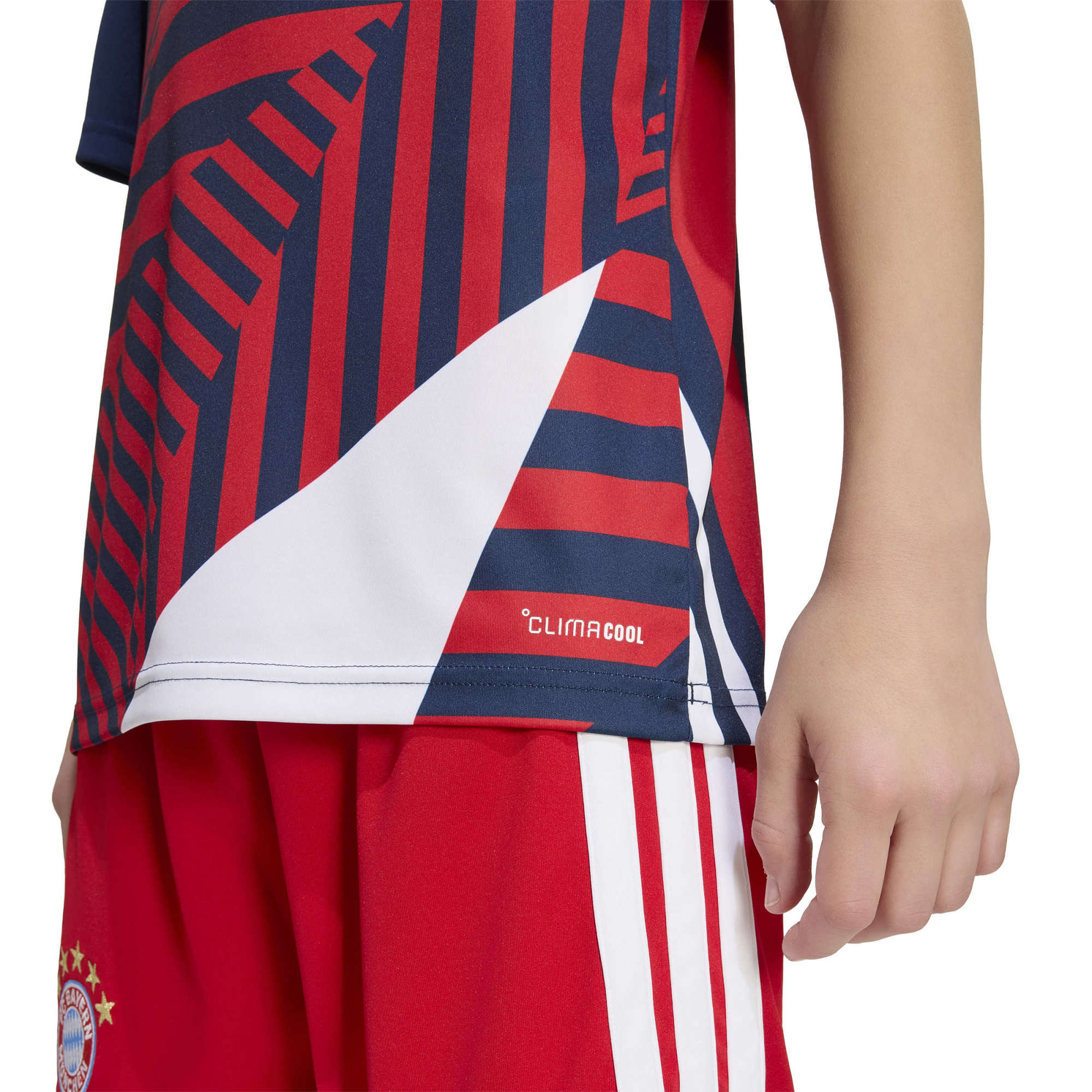 Bayern Munich Youth 2026/27 Pre-Match Home Training Jersey - Blue/Red - angle 6