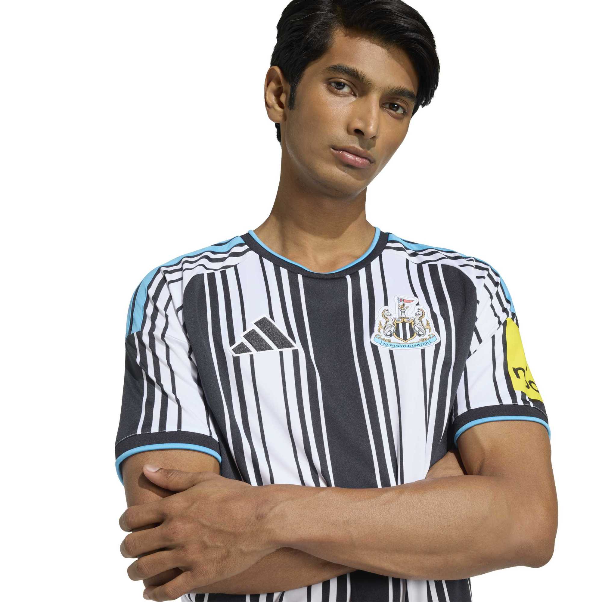 Newcastle United Home 2026/27 Replica Jersey - Black - angle 7