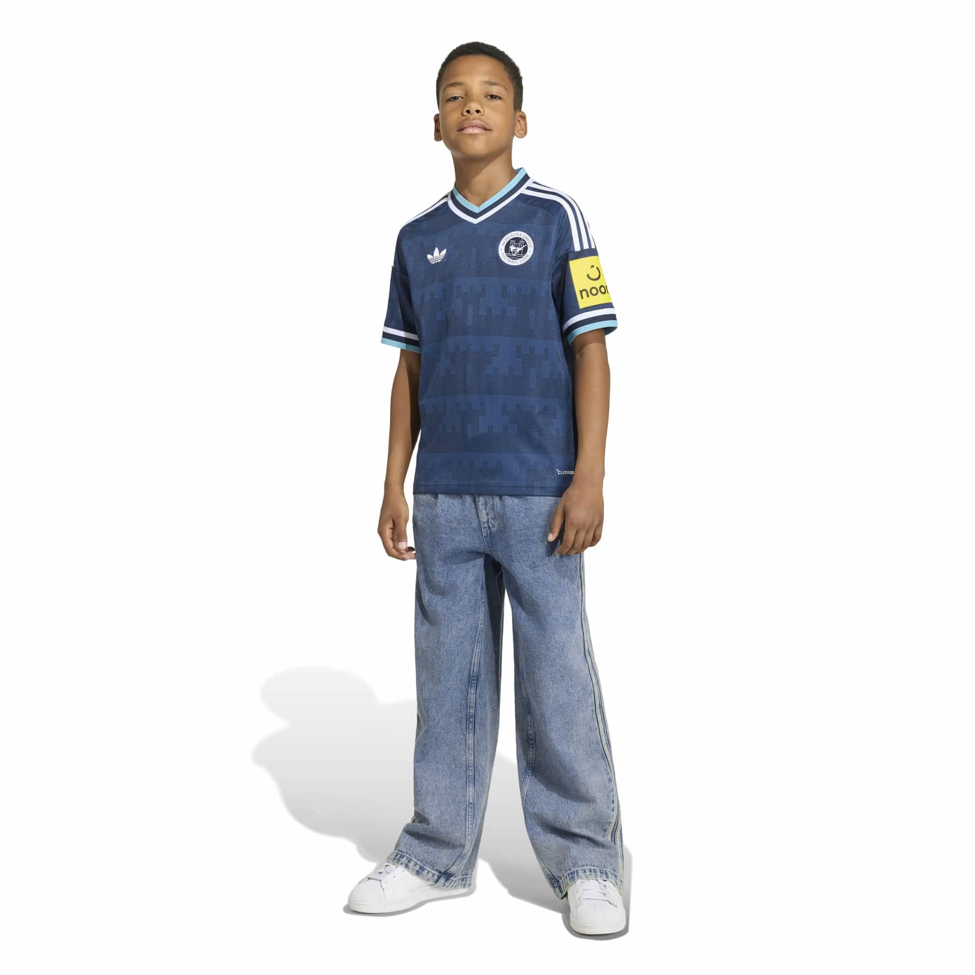 Newcastle United Youth 2026/27 Replica Jersey - Navy - angle 5