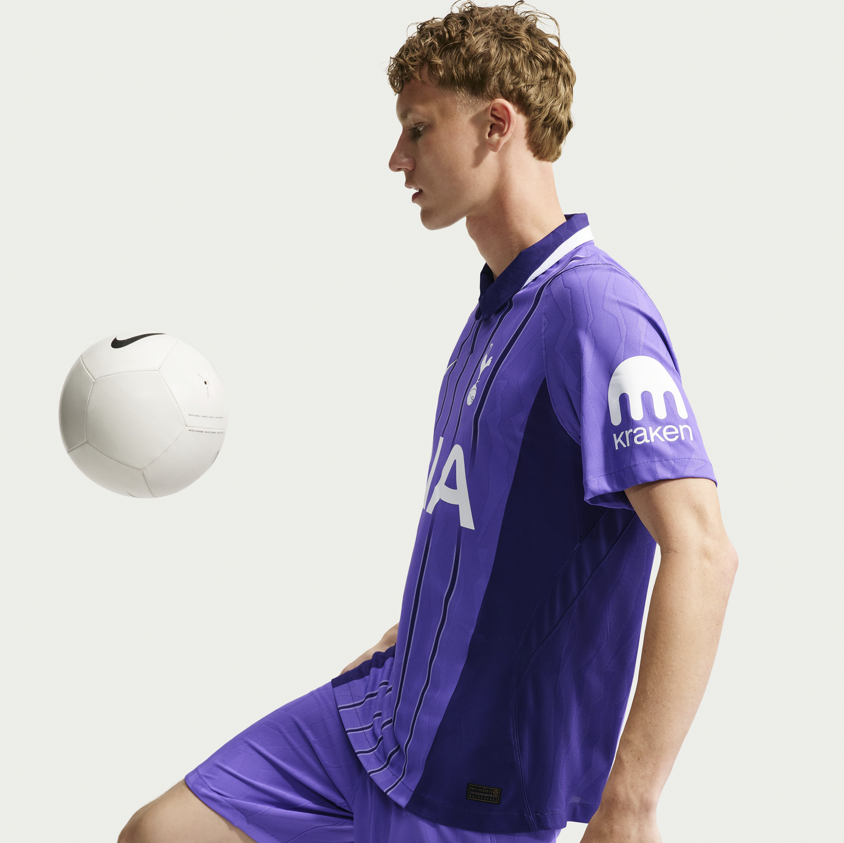 Tottenham Hotspur 2026/27 Third Match Jersey - Purple - angle 9