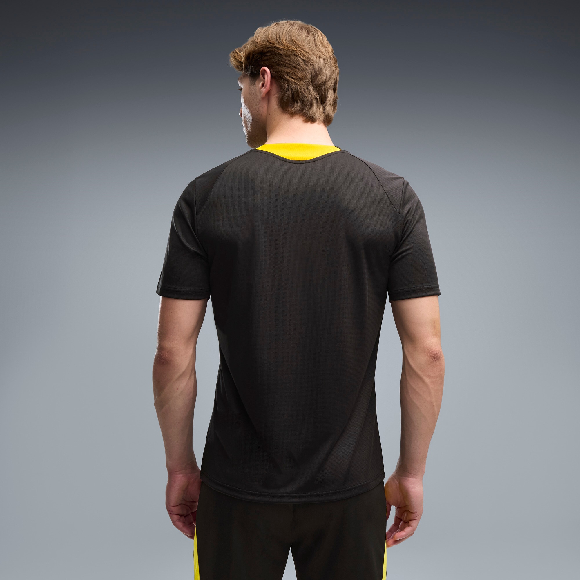Borussia Dortmund 2026/27 Training Jersey - Black - angle 4