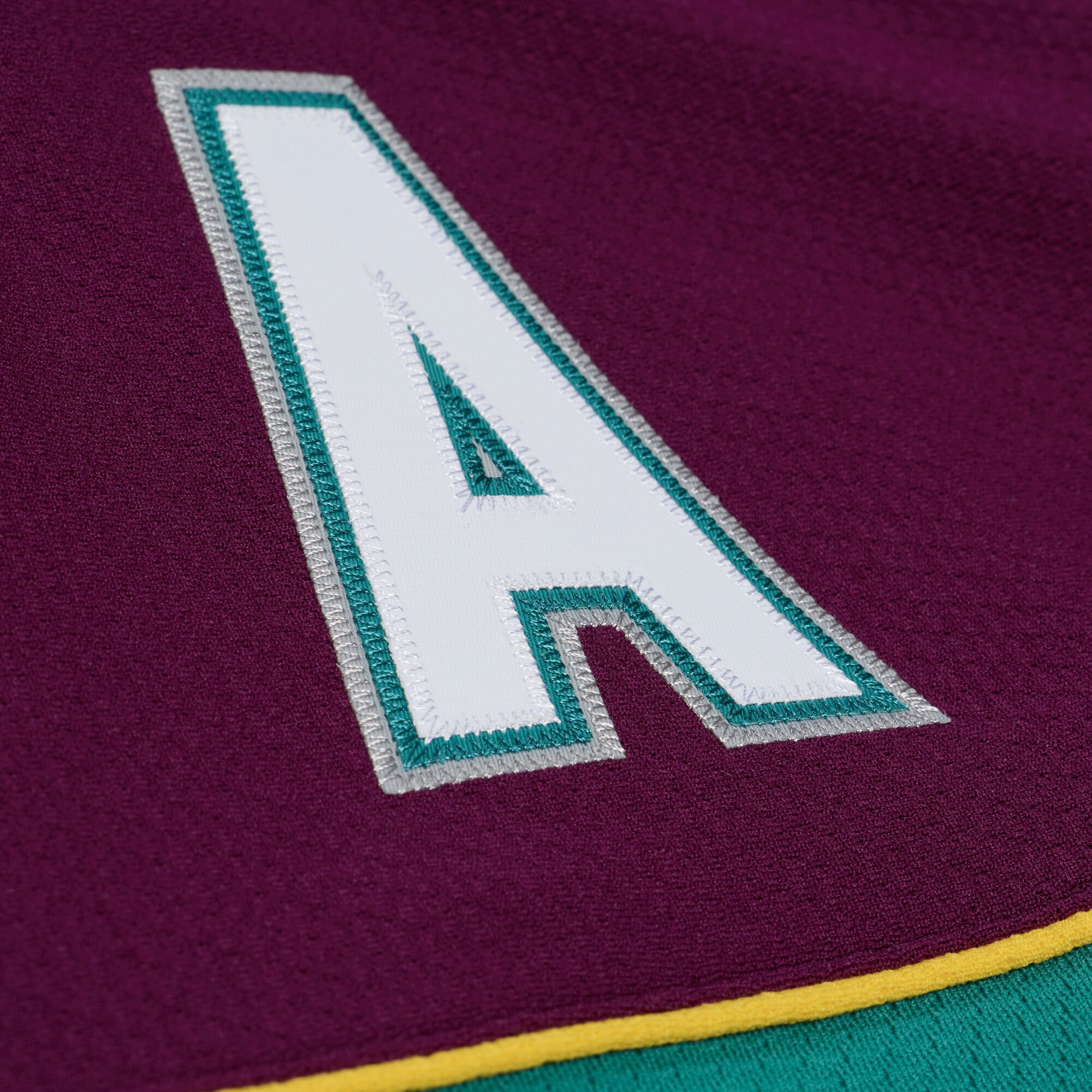 Teemu Selanne Anaheim Ducks 1997/98 Alternate Captain Patch Power Play Jersey - Teal - angle 7