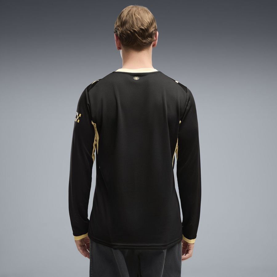 Manchester City Long Sleeves PRE ORDER Away Jersey 2026/27 - angle 4