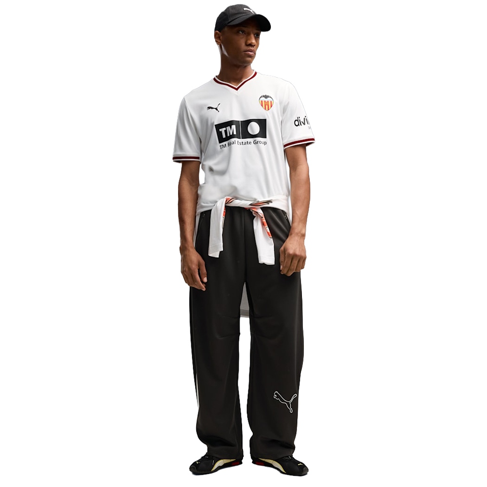 Valencia CF Home Kit 2026/27 - angle 7