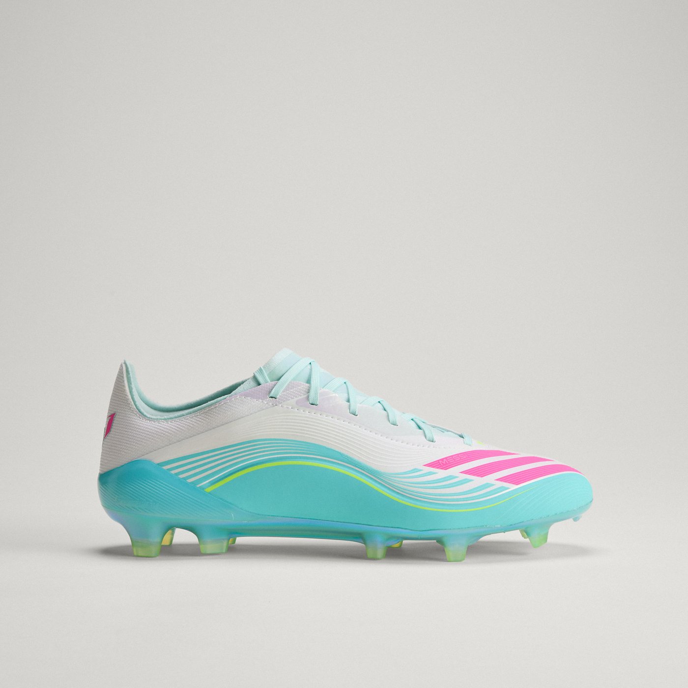 Men's Argentina National Team Football Boots 2026 in white with mint and pink – product view