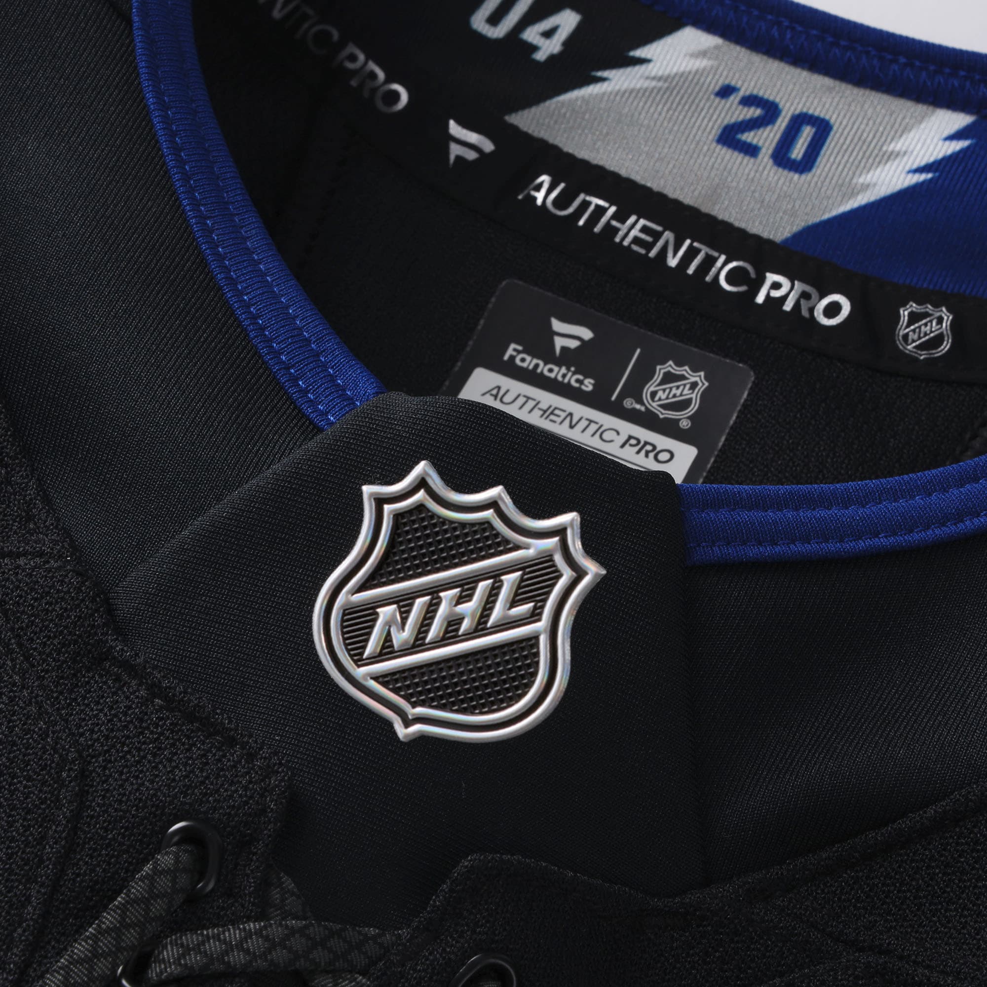 Tampa Bay Lightning Alternate Pro Jersey - Black - angle 4