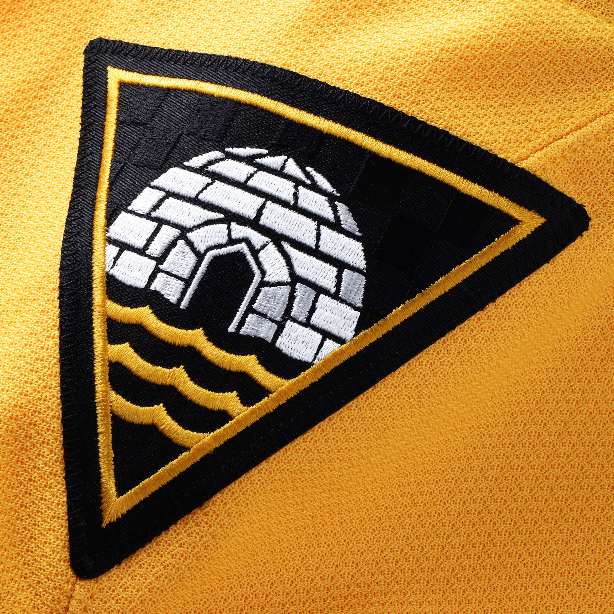 Pittsburgh Penguins Alternate Pro Jersey - Gold - angle 8