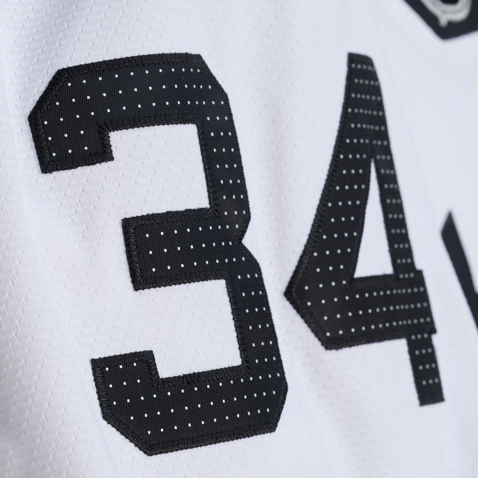Auston Matthews #34 2019 All-Star Game Power Play Jersey - White - angle 7
