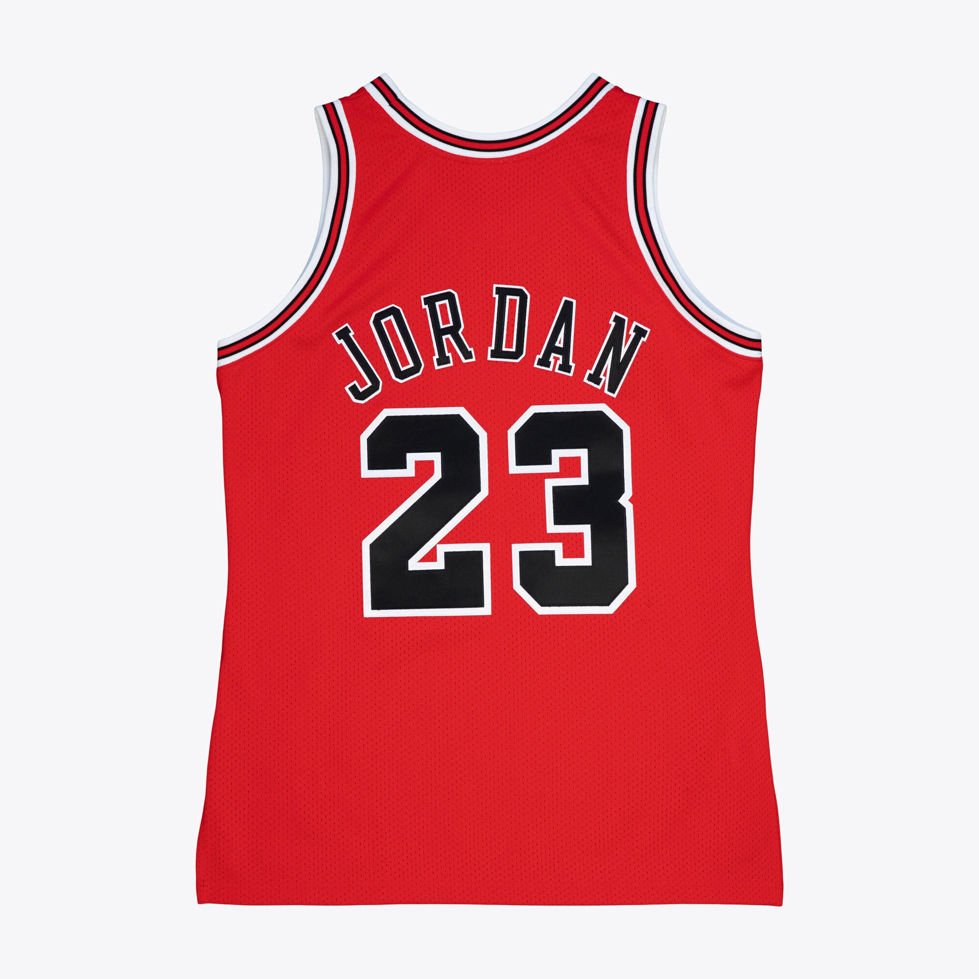 Michael Jordan Chicago Bulls 1997-98 Jersey - Red - angle 2