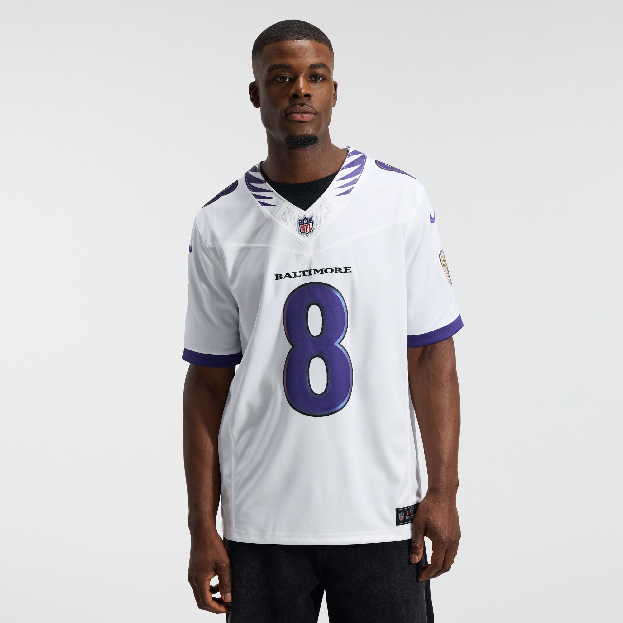 Lamar Jackson #8 Baltimore Ravens Vapor F.U.S.E. Stitched Limited Jersey - White - angle 4