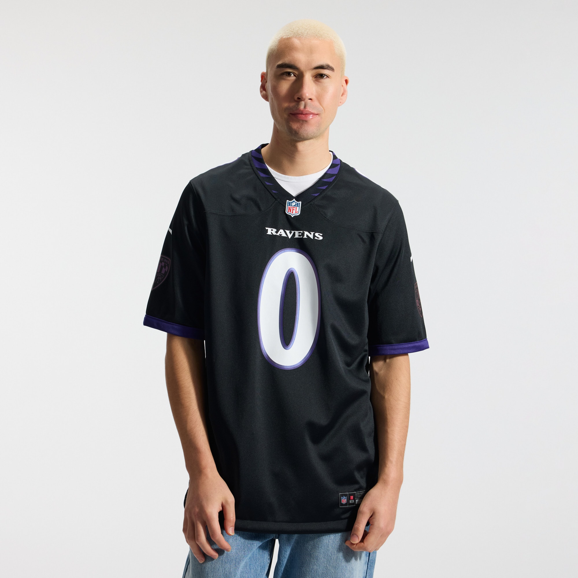 Roquan Smith Baltimore Ravens Alternate Game Jersey - Black - angle 4