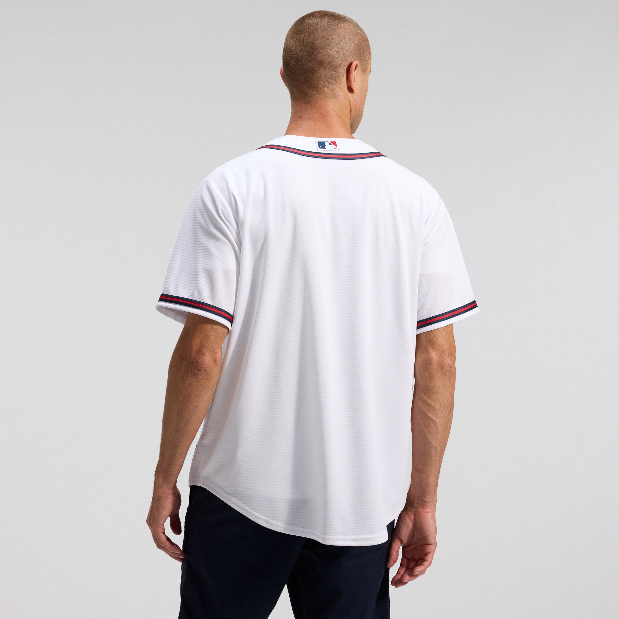 Atlanta Braves Home Replica Team Jersey - White - angle 4