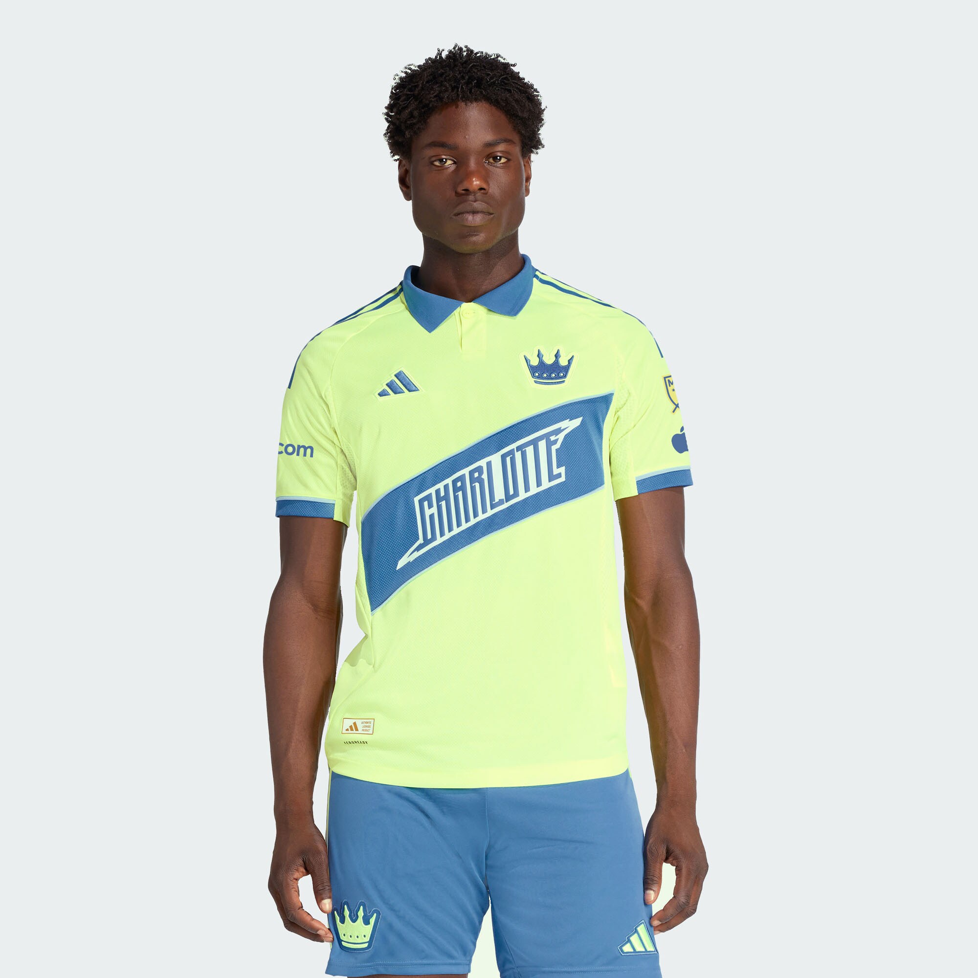 Charlotte FC 2025 Third Jersey - Yellow - angle 3