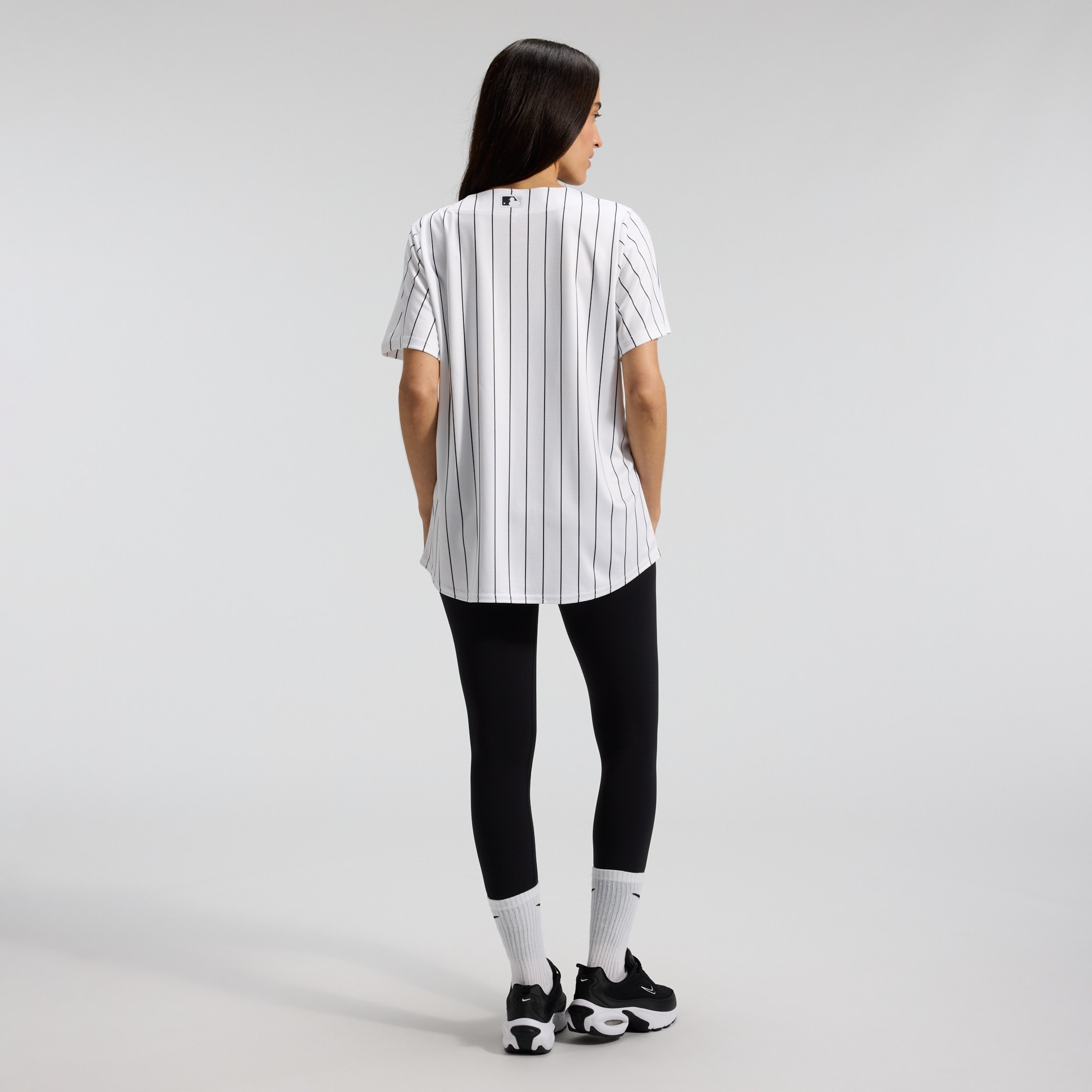 Chicago White Sox Women's Home Replica Team Jersey - White - angle 6