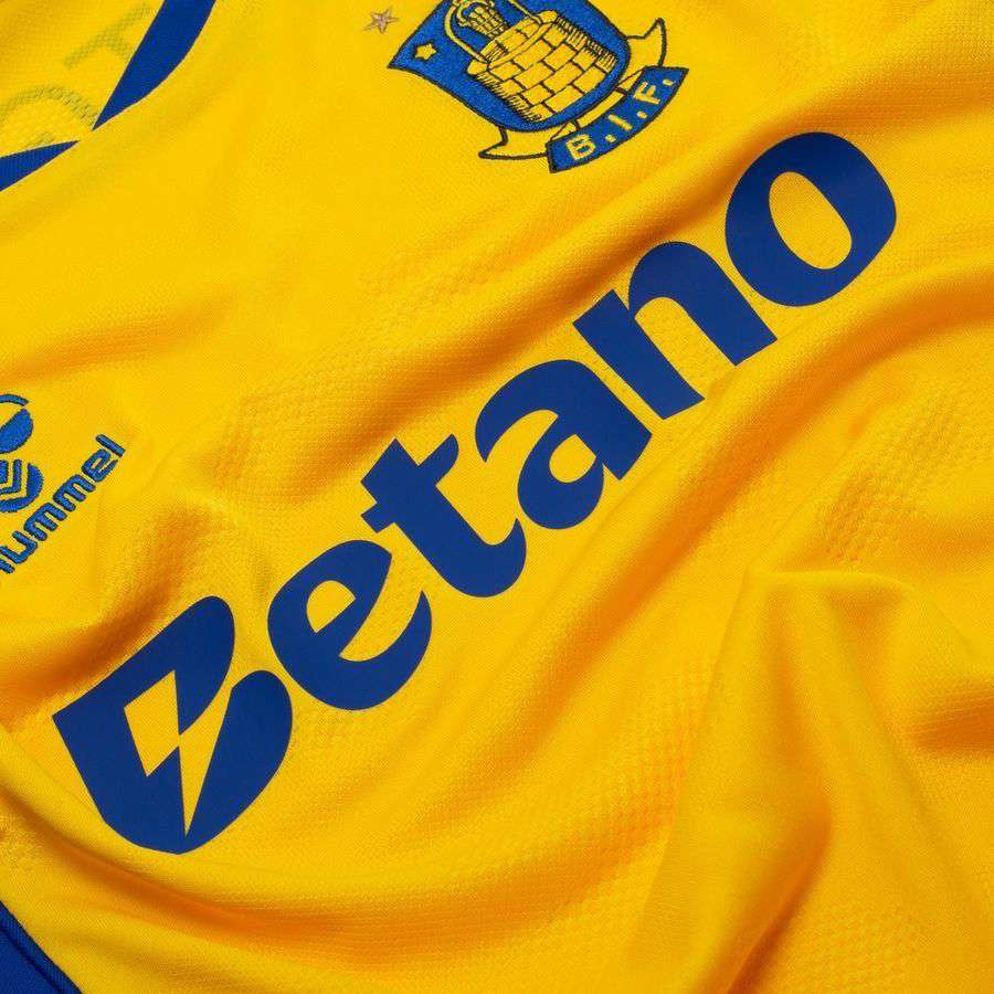 Brøndby IF Home Shirt 25/26 Long Sleeves-League Wear Hub