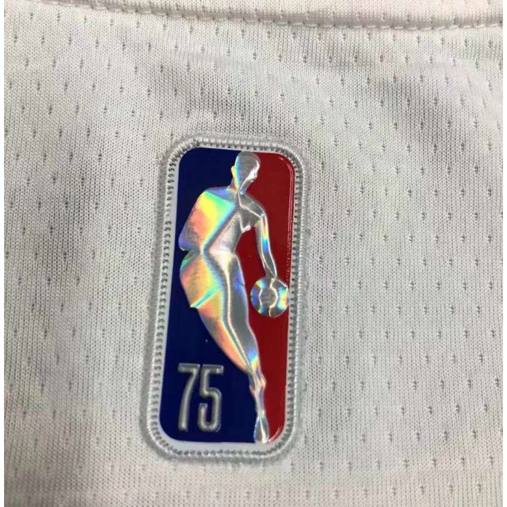 Men's Chicago Bulls Michael Jordan #23 Nike White 21/22 Swingman NBA Jersey - Icon Edition-League Wear Hub