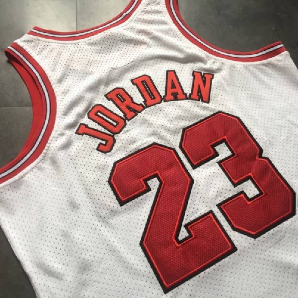 Men's Chicago Bulls Michael Jordan #23 Throwback White 1996-97 Hardwood Classics Player Jersey-League Wear Hub