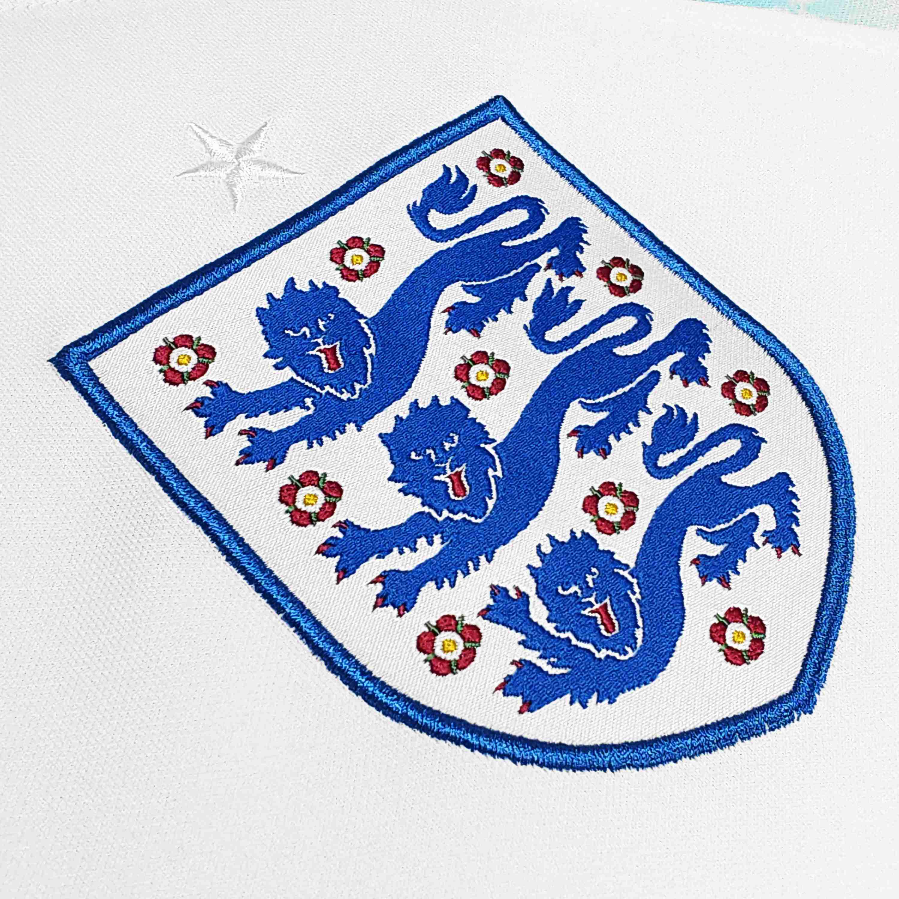 Men's England Retro Vintage 2022 Home Jersey-League Wear Hub