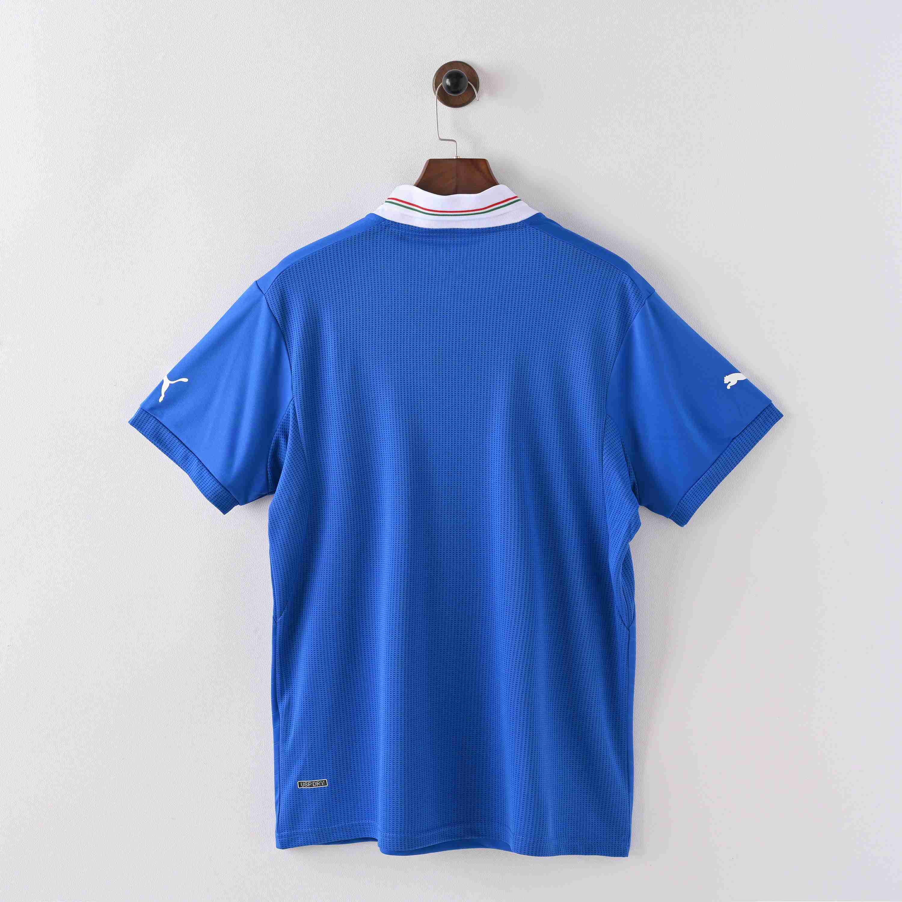 Men's Italy Retro Vintage 2012 Home Jersey-League Wear Hub