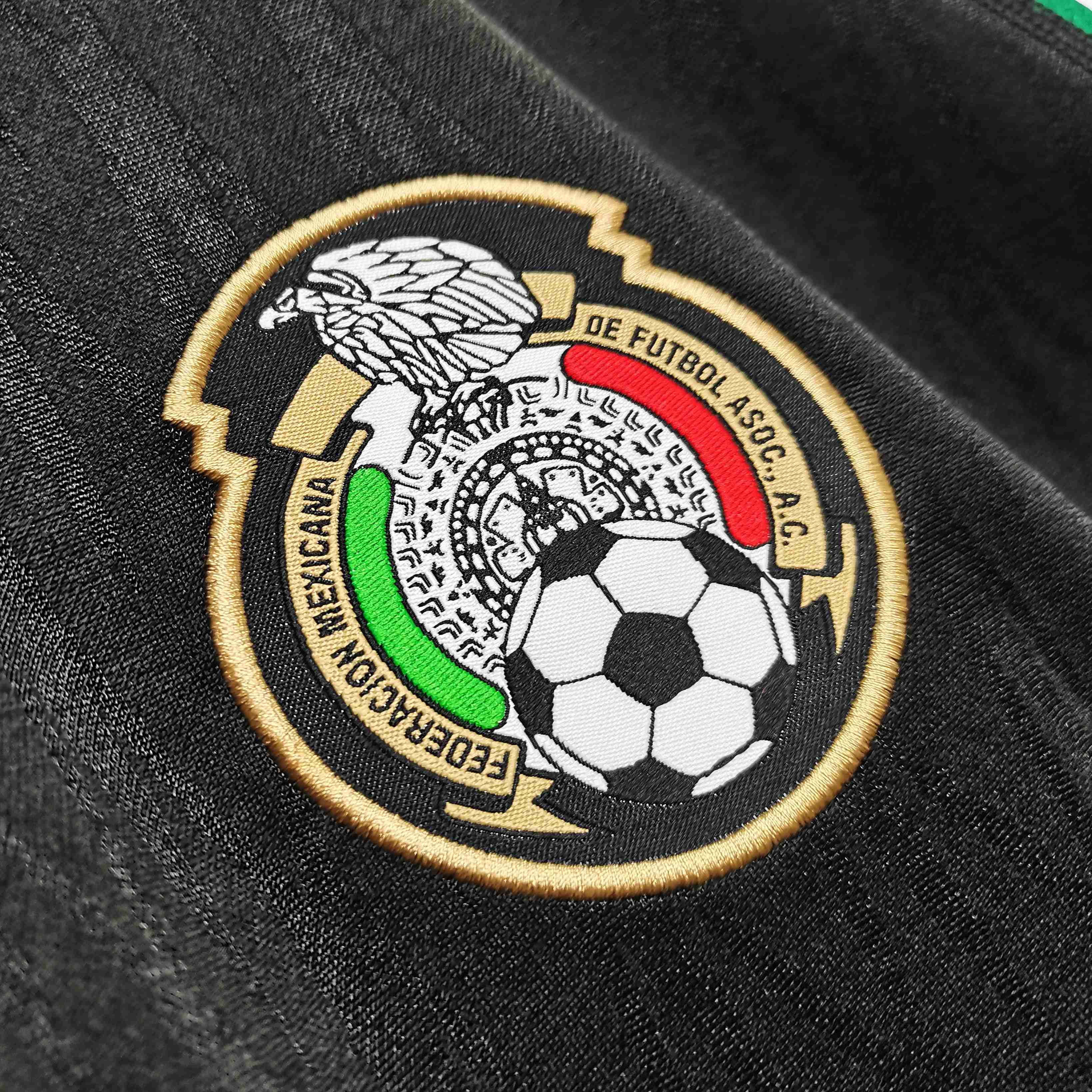 Men's Mexico Away Retro Vintage 2010 Season Jersey-League Wear Hub
