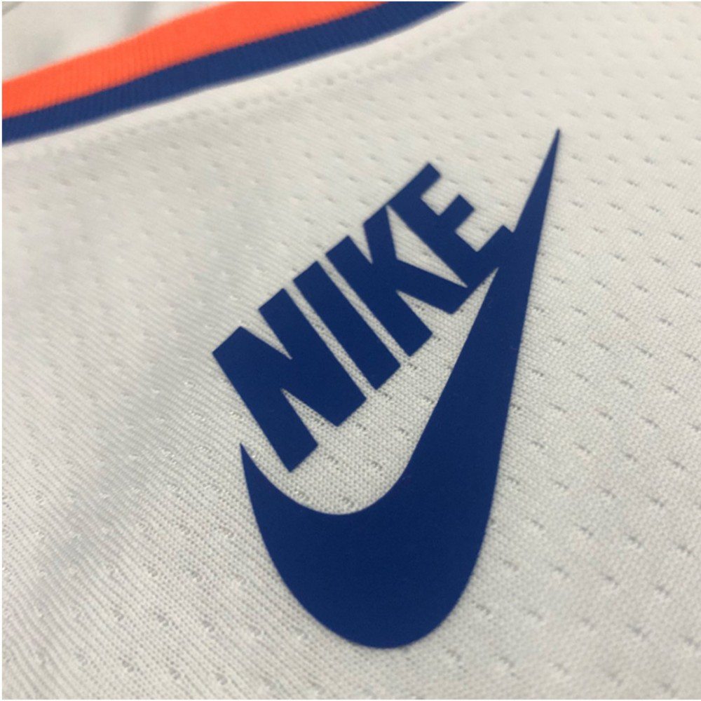 Men's New York Knicks Kemba Walker #8 White 21/22 Swingman Jersey - Classic Edition-League Wear Hub