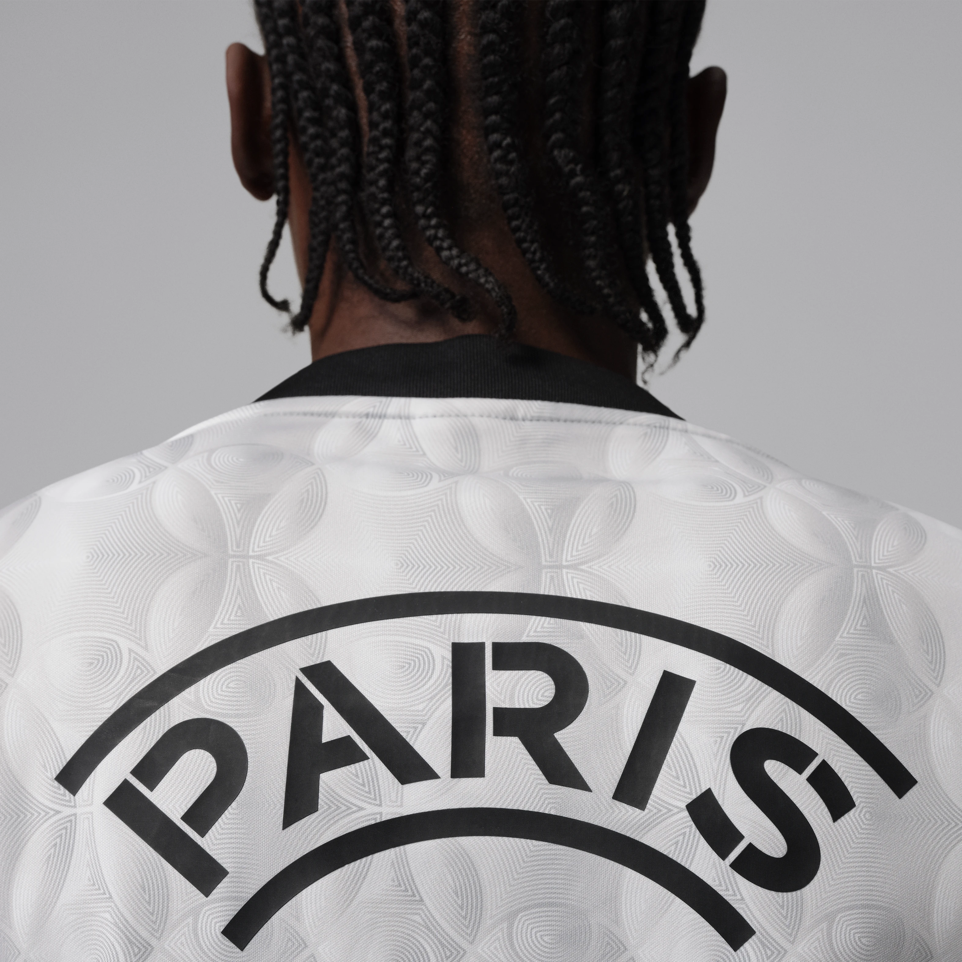 Paris Saint-Germain Men's Long Sleeve Pre-Match Dri-FIT Top - Black