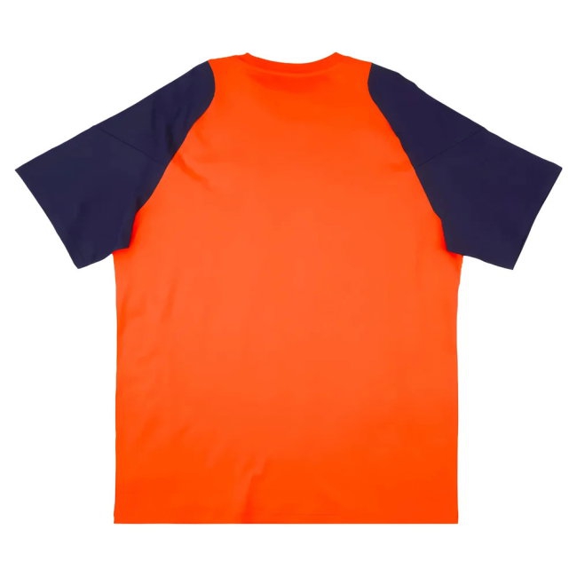 2024-2025 Man Utd Training Tee (Red) (B.Fernandes 8) — Buy Now
