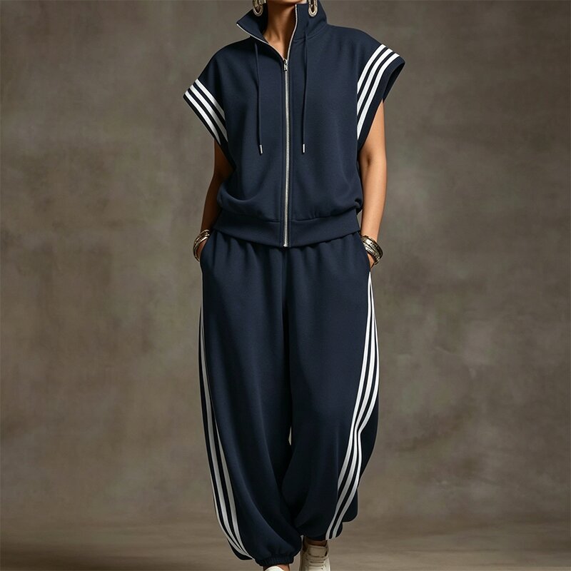 2026 New Women's Casual Sportswear Set: Zip-Up Stand-Collar Striped Color-Block Design