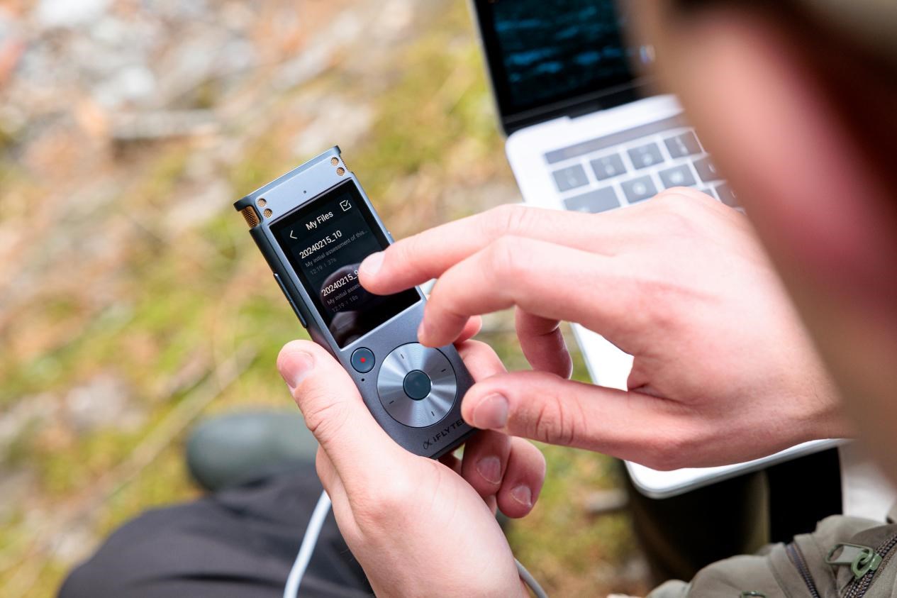 iFLYTEK Smart Recorder