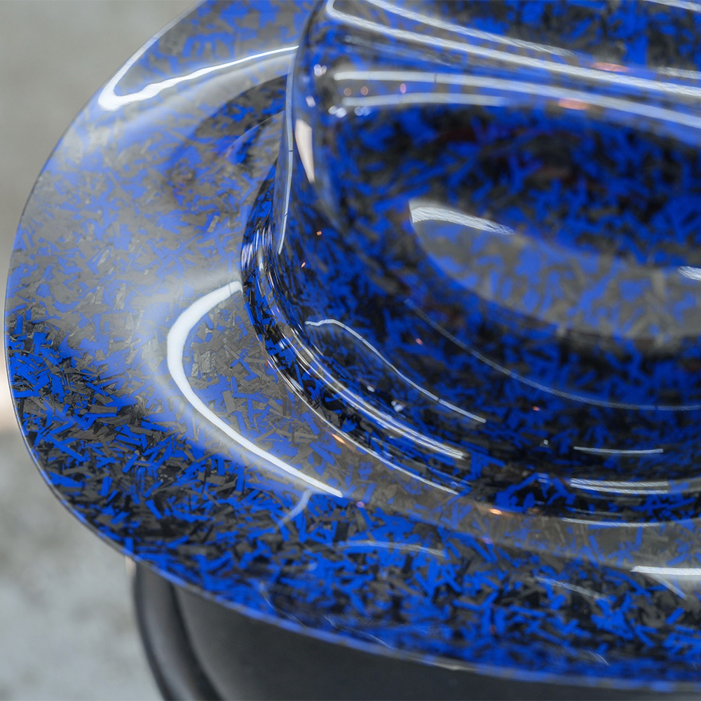 Premium Carbon Fiber Construction A09