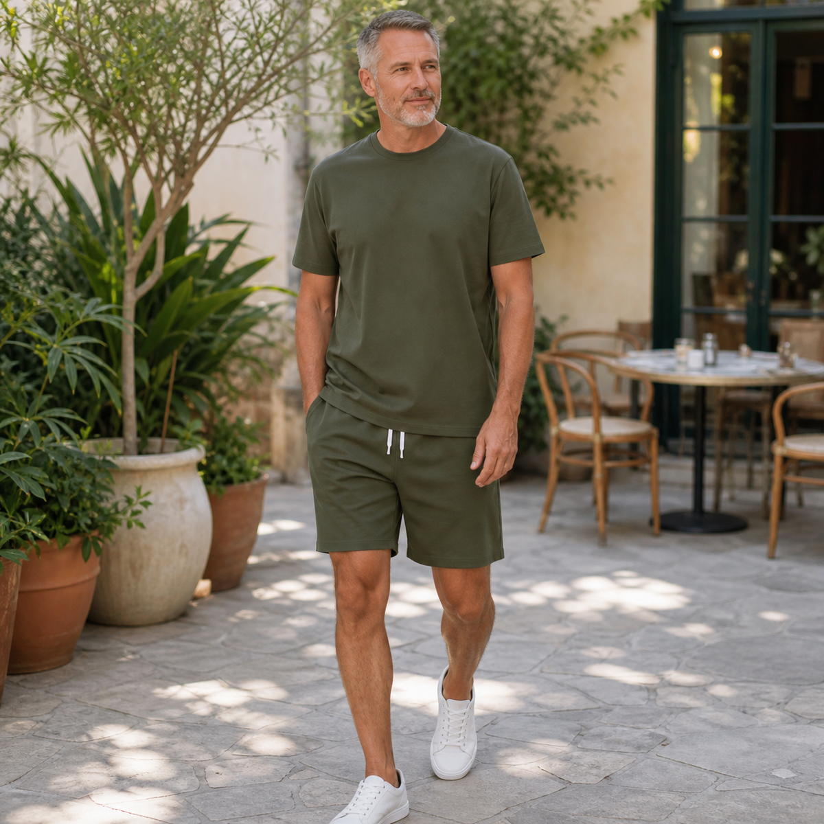 T3u0720002 single-olive.png