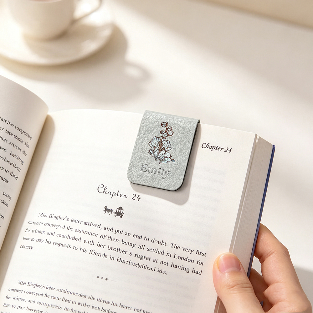Personalized Birth Flower Magnetic Leather Bookmark with Engraved Name, Custom Reading Gift for Book Lovers
