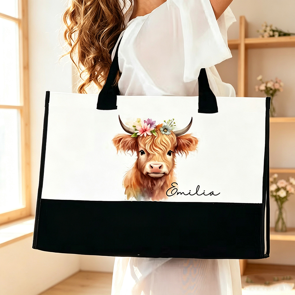 Personalized Floral Highland Cow Canvas Tote Bag – Large Travel Bag with Name Customisation, Birthday & Christmas Gift for Her