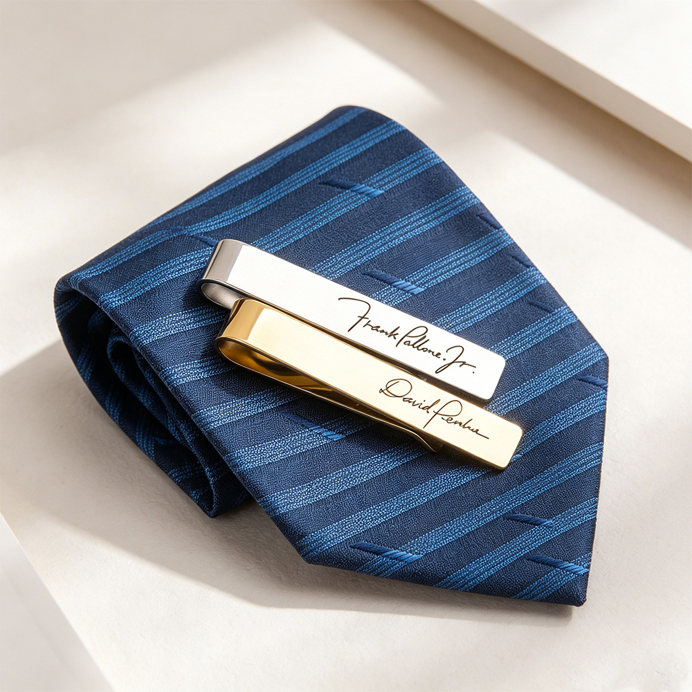Custom Handwriting Engraved Tie Clip – Personalized Stainless Steel Men’s Accessory for Groomsmen, Father’s Day & Anniversary Gifts