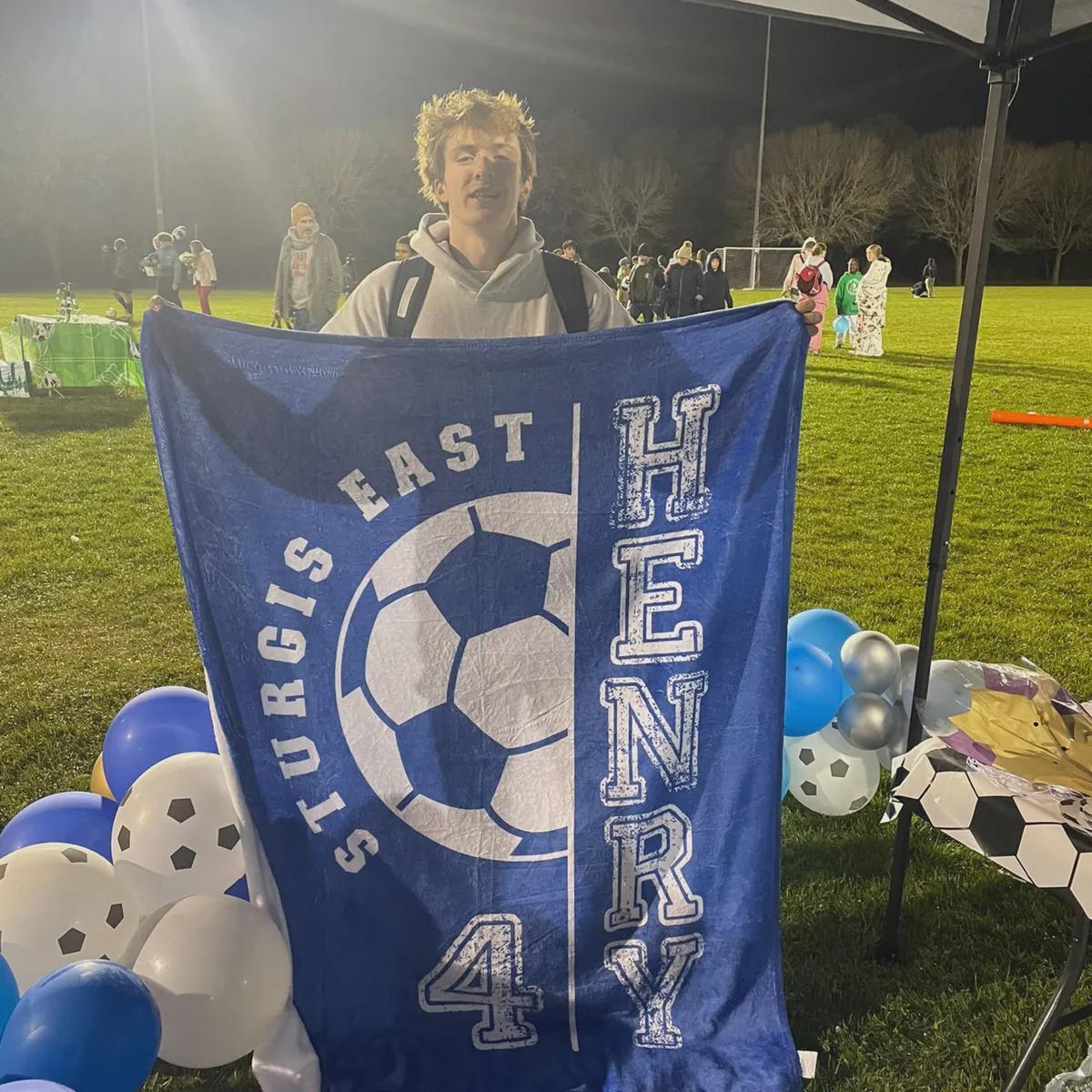 Personalized Soccer Blanket – Custom Team Name & Number