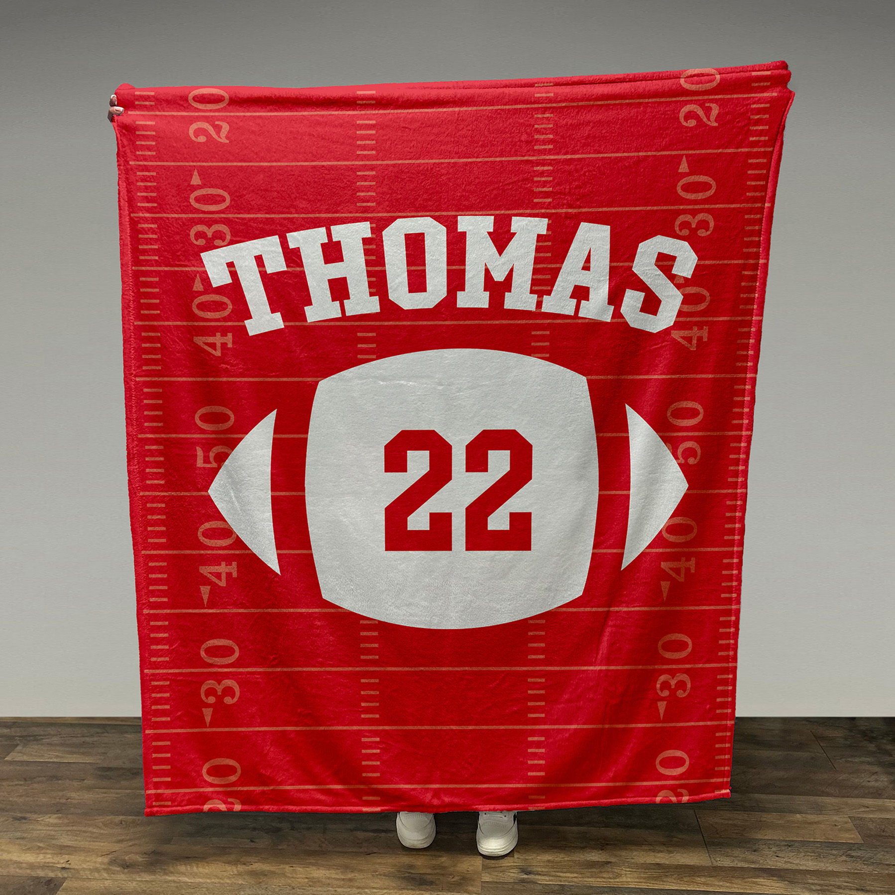Personalized Football Blanket – Custom Name & Jersey Number, Soft Flannel Fleece, Multiple Sizes