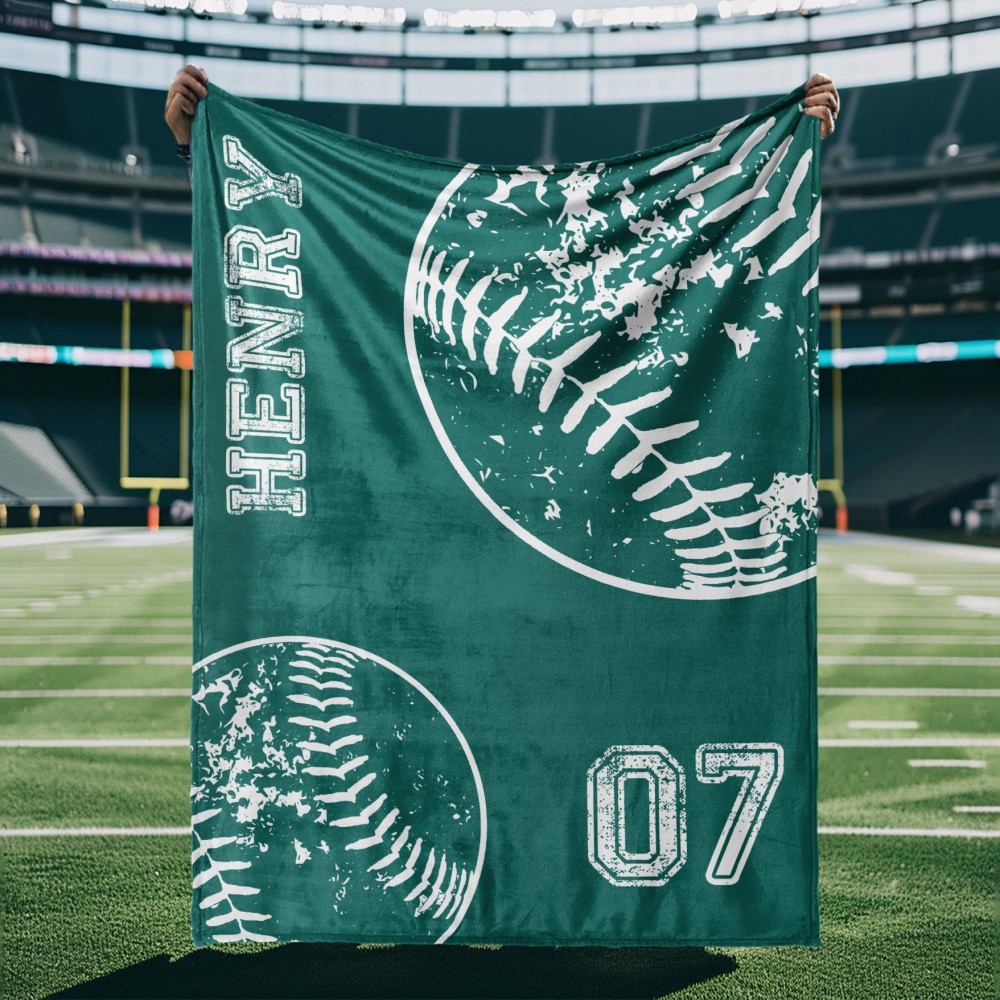 Personalized Sports Team Blanket – Custom Name