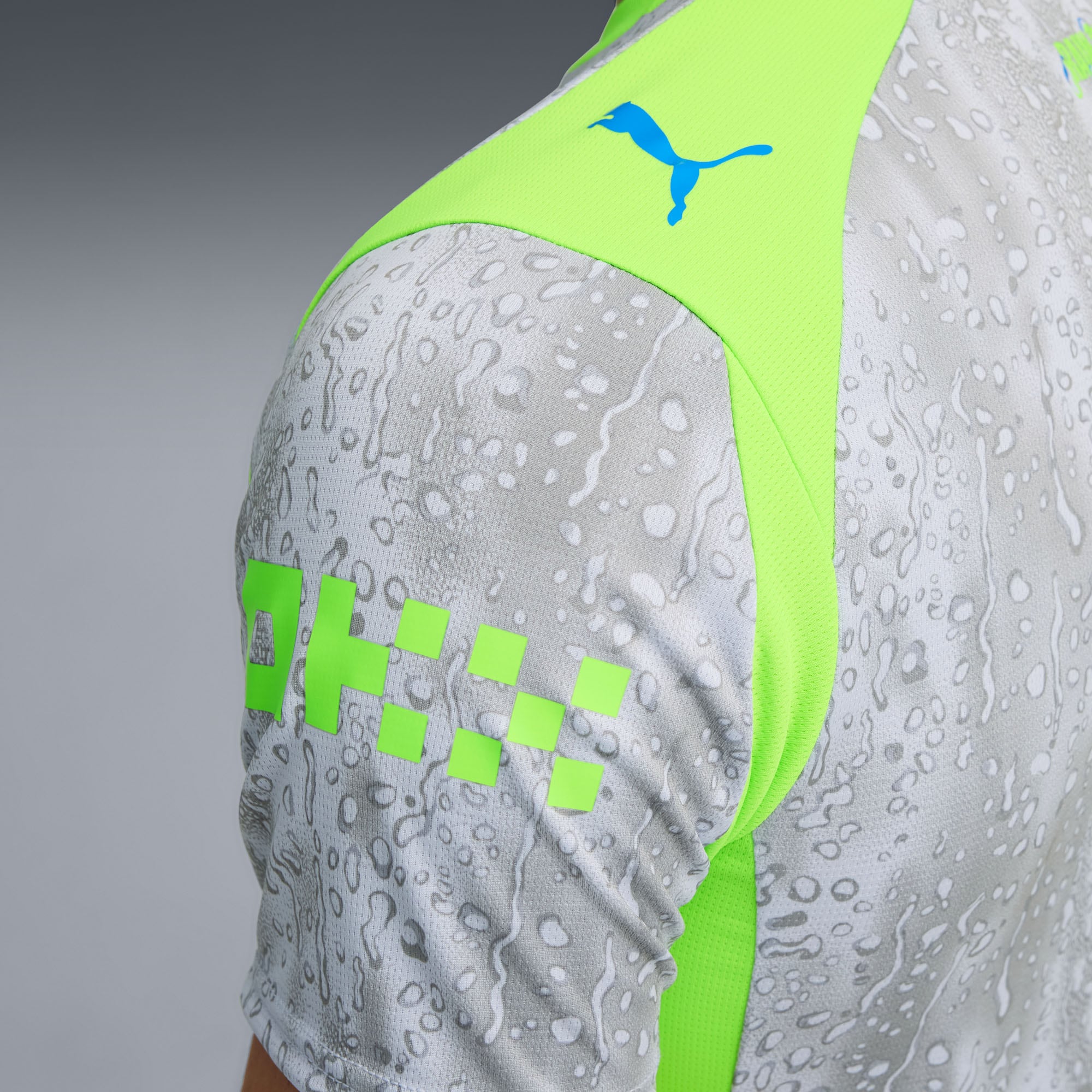 Manchester City 2025/26 Third Replica Jersey - Gray/Neon Green-ProSportsKit