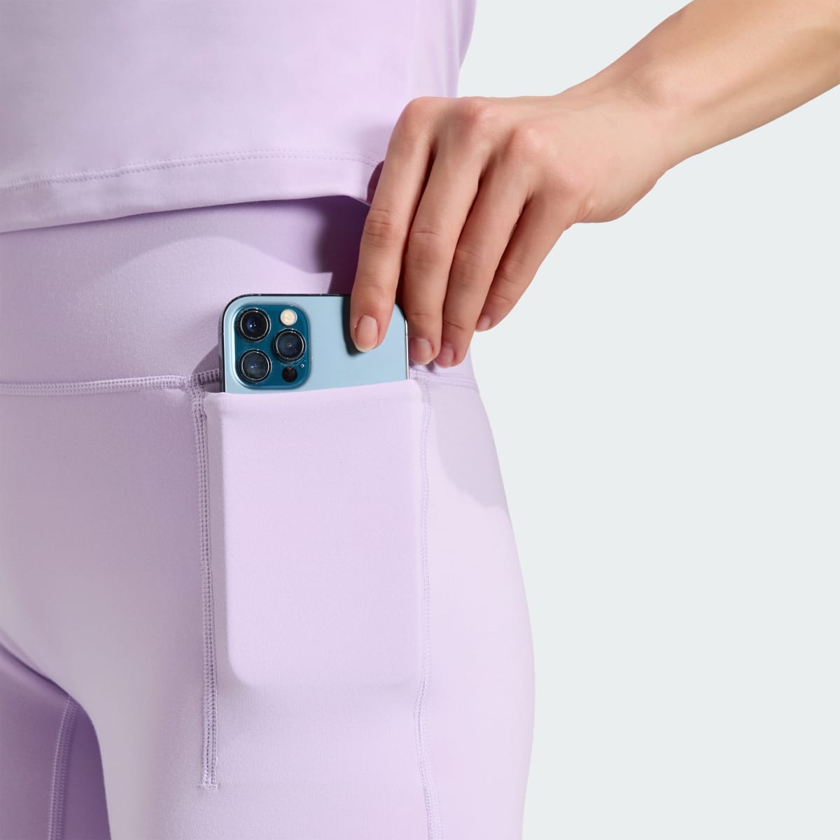 Prenda deportiva para mujer color tono neutro - vista 7