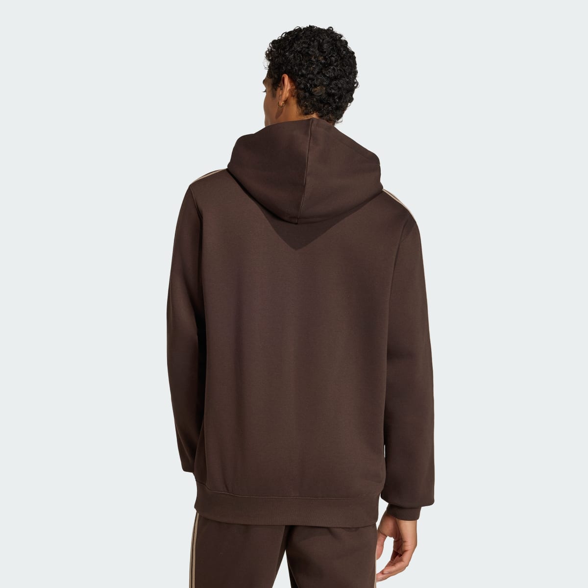 Prenda deportiva para hombre color café - vista 3