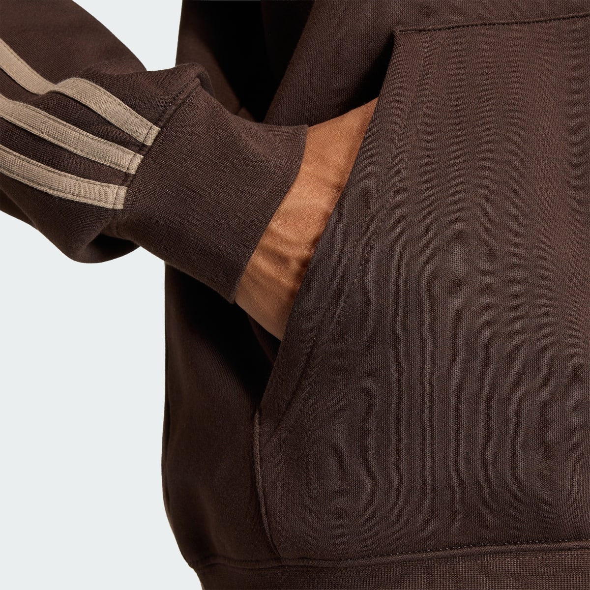 Prenda deportiva para hombre color café - vista 7
