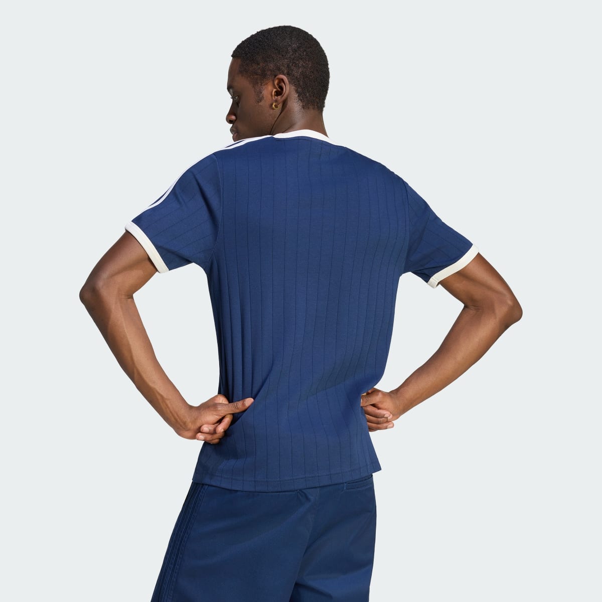 Camiseta deportiva para hombre color tono neutro - vista 3