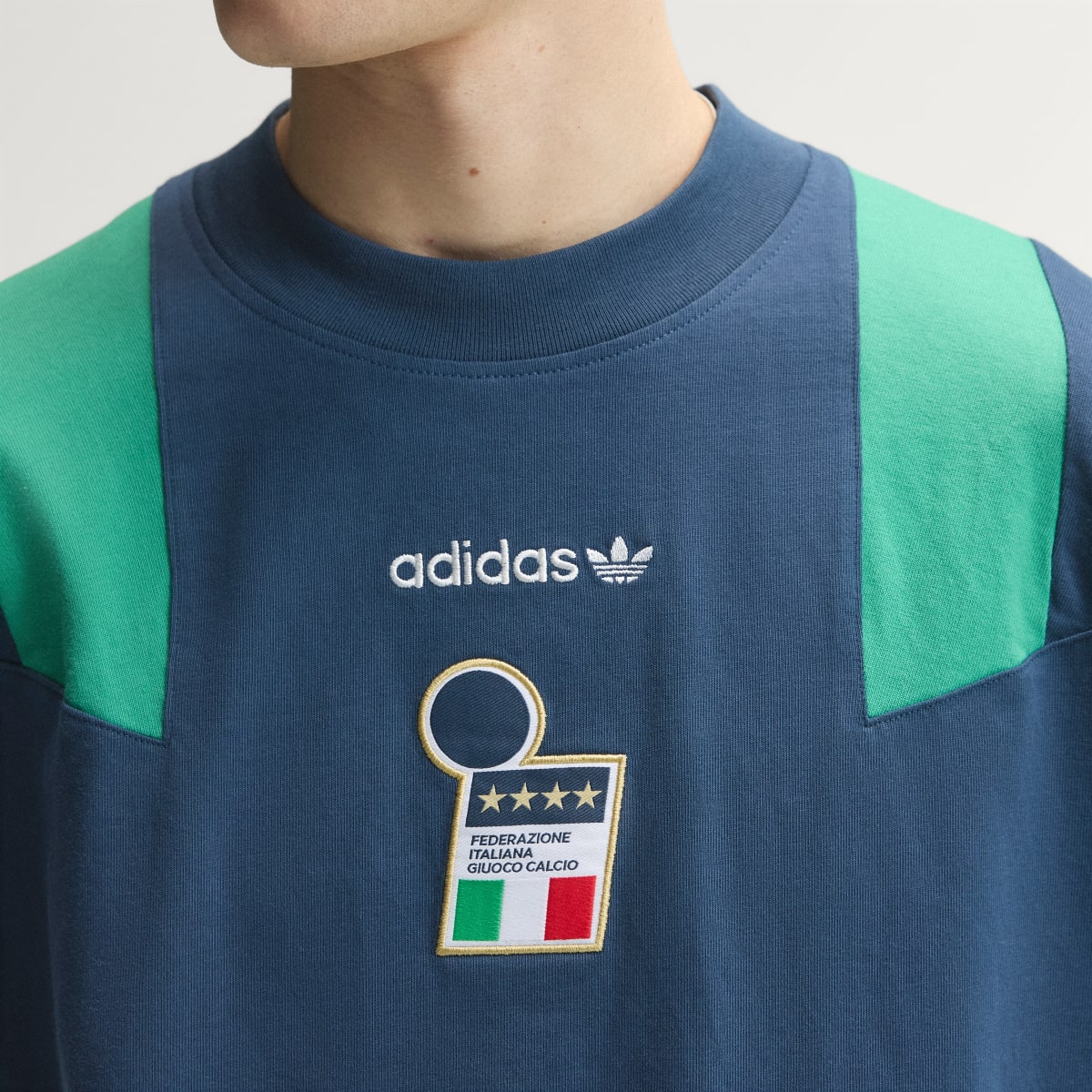 Camiseta deportiva para hombre color tono neutro - vista 3